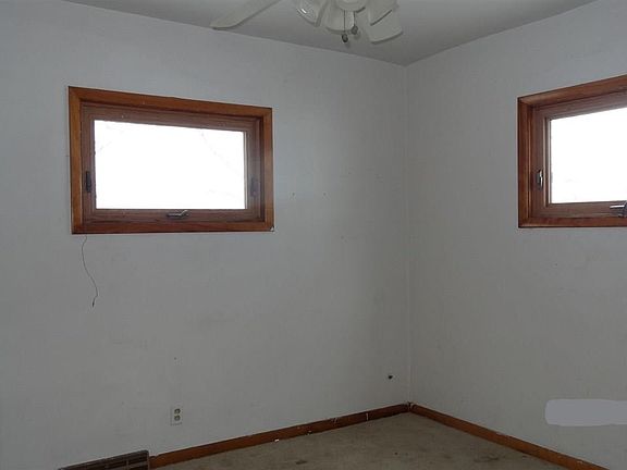 5th image of 24344 170th St