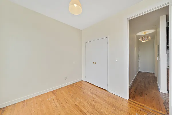 Rented by Vector New York, LLC | media 22