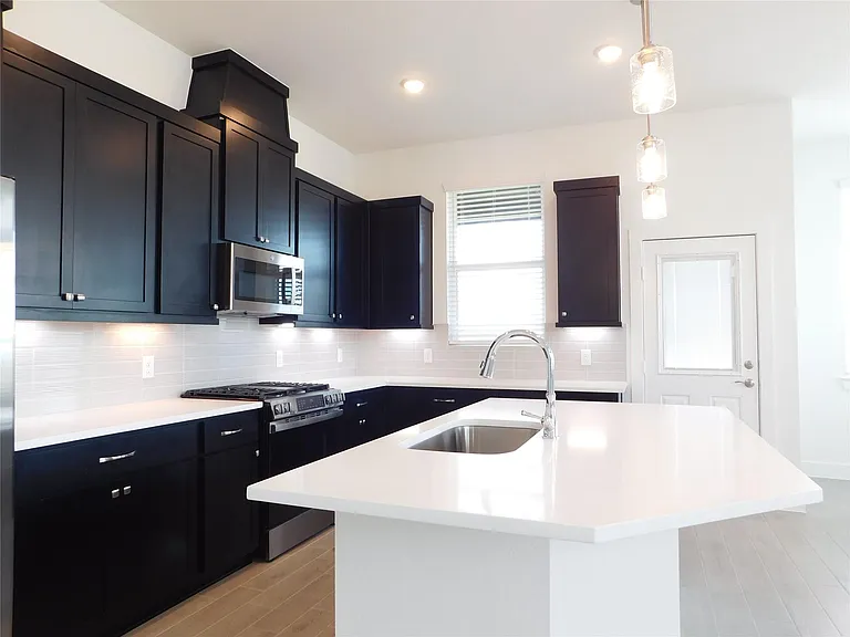 10130 Agave Point Ln — Photo 12