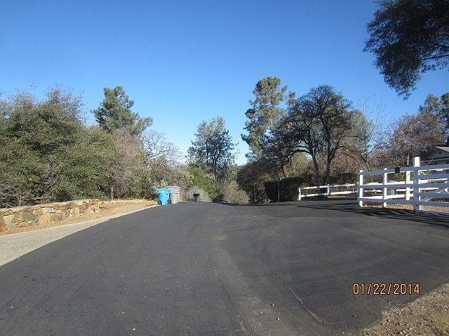 1st image of 51 Town View Dr
