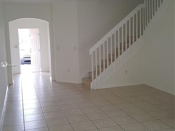 3rd image of 8245 NW 108th Ave