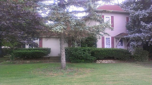 2nd image of 9555 N Saratoga Rd