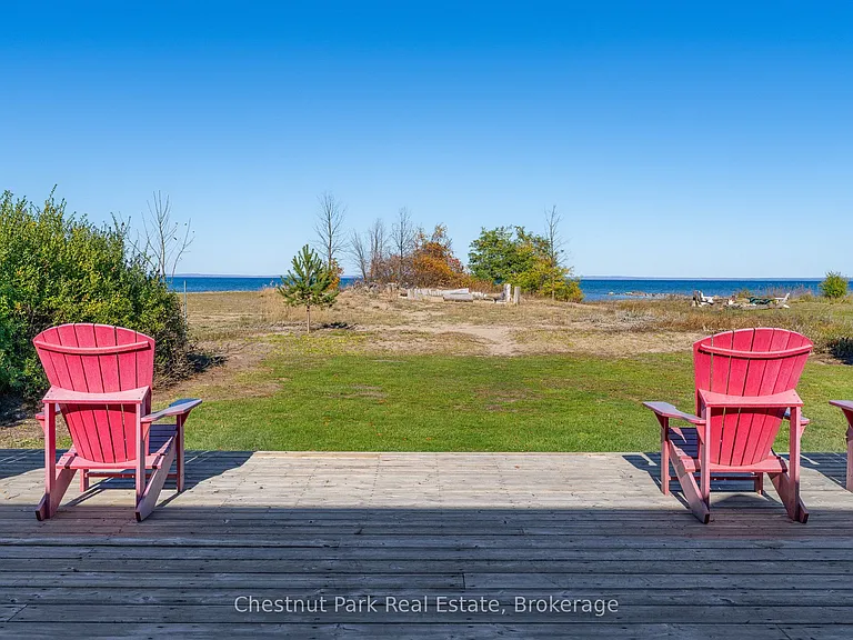 35 Saint Clair St — Photo 1
