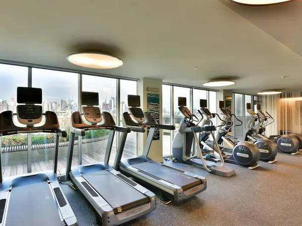 1000 Avenue At Port Imperial image 29 of 32