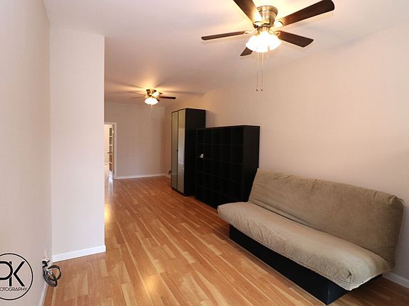 5th image of 549 Graham Ave #2L