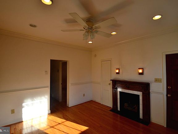 4th image of 133 N Payne St Unit 1