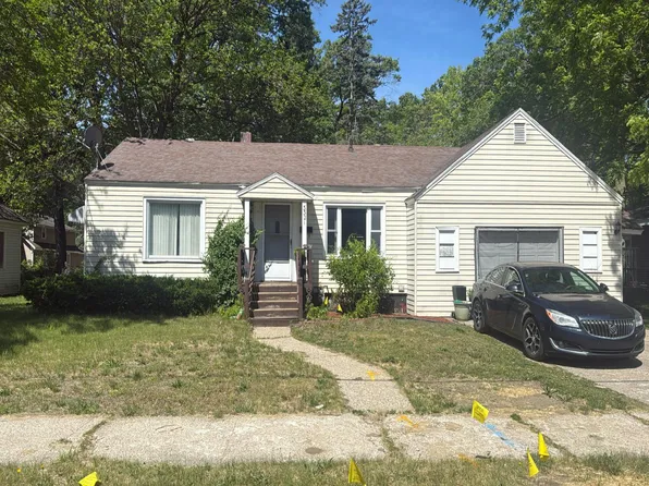 3321 Peck St, Muskegon Heights, MI 49444