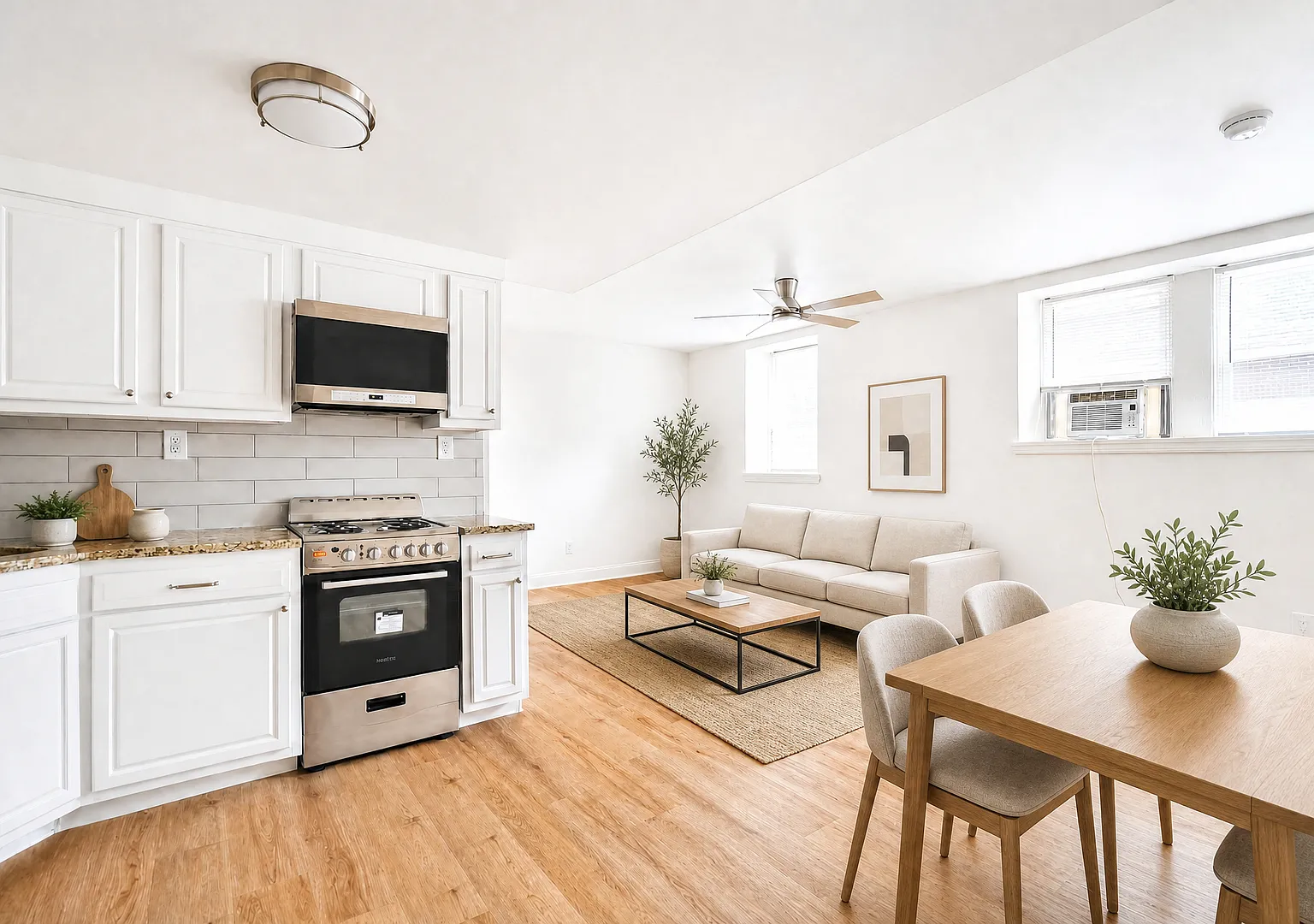 47th Street Apartments — Photo 2