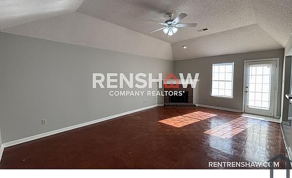 4th image of 1164 Breezy Valley Dr
