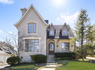 126 Maumell St, Hinsdale, IL 60521