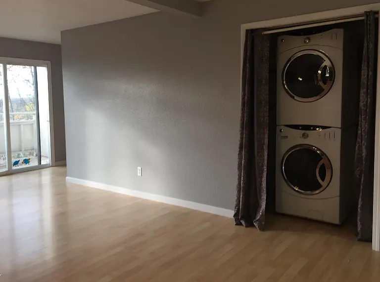 7746 Boundary Ave #B-2 — Photo 3