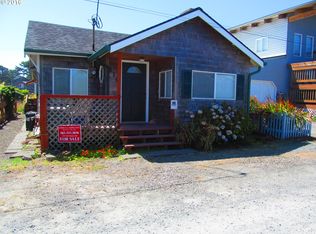 110 NW 18th Ave, Rockaway Beach, OR
