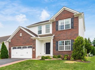 793 Salinger Dr, Lithopolis, OH 43136