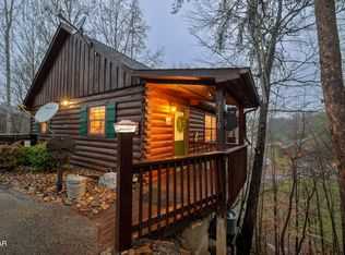 2210 Hawks Point Way, Sevierville, TN 37862