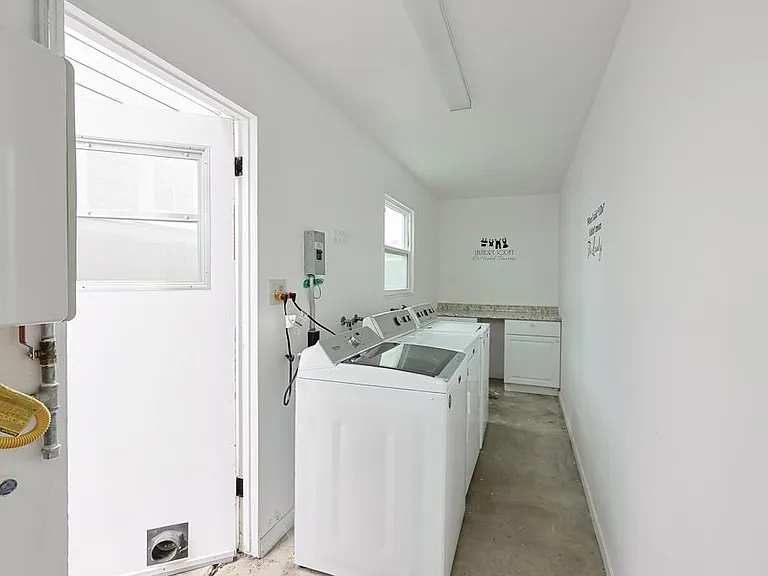 751 D Ave — Photo 16