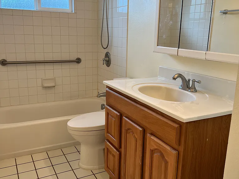 6522 Maywood Ln — Photo 13
