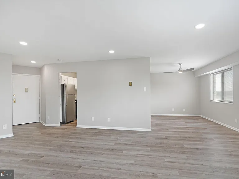 5340 Holmes Run Pkwy #1503 — Photo 11