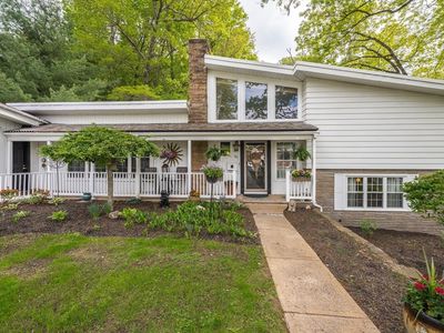27 Overlook Dr, Springfield, MA, 01118