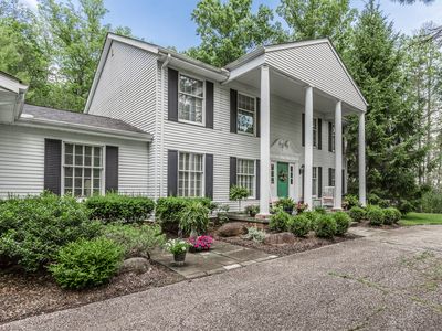 16485 Lucky Bell Ln, Chagrin Falls, OH, 44023