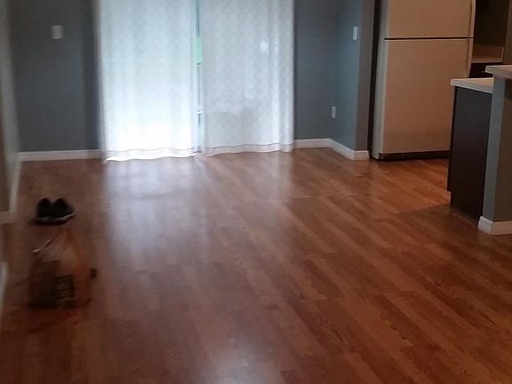 3rd image of 832 Marquee Dr