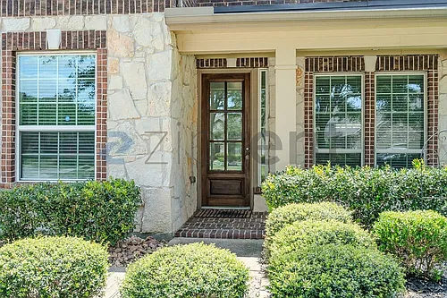 15311 Dundas Dr Photo 1