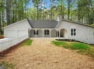 1827 Meadowood Dr, Marietta, GA