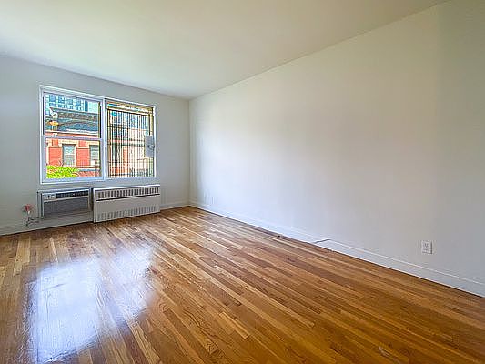 1st image of 306 W 47th St APT 5B