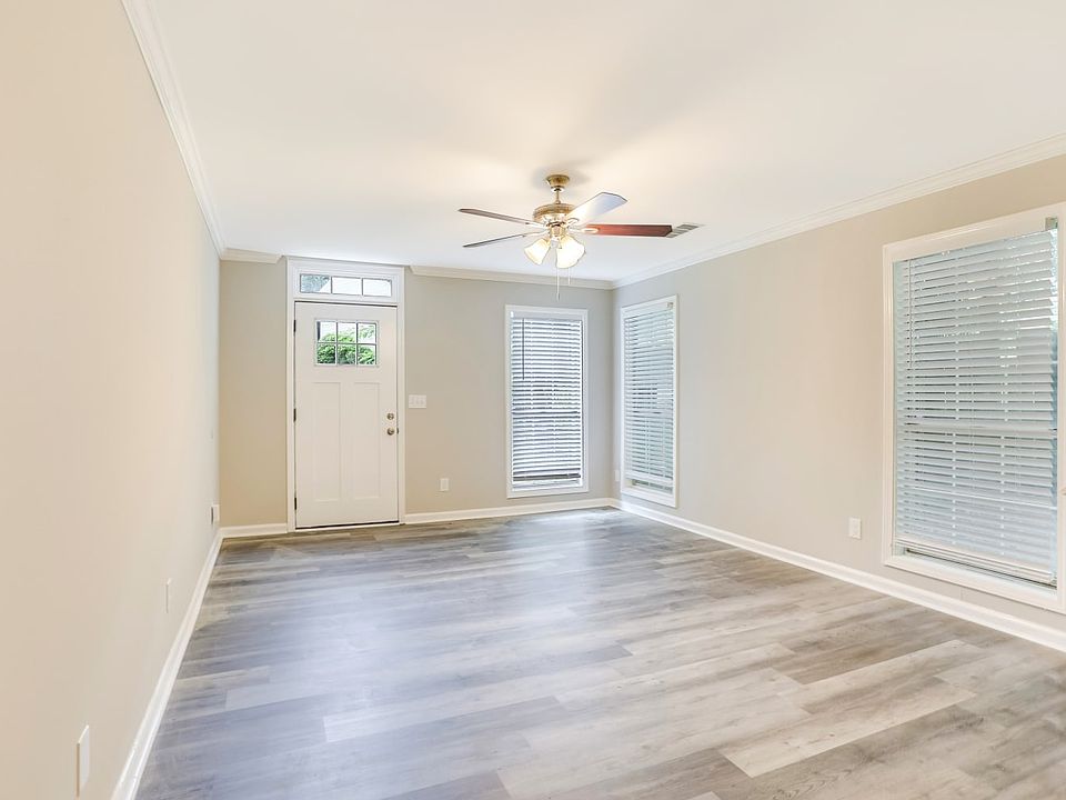 2395 Whites Rdg, Decatur, GA 30034 Zillow