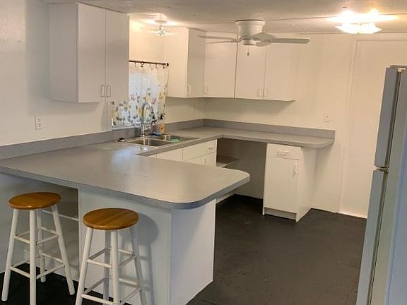 4th image of 261 Sacramento St