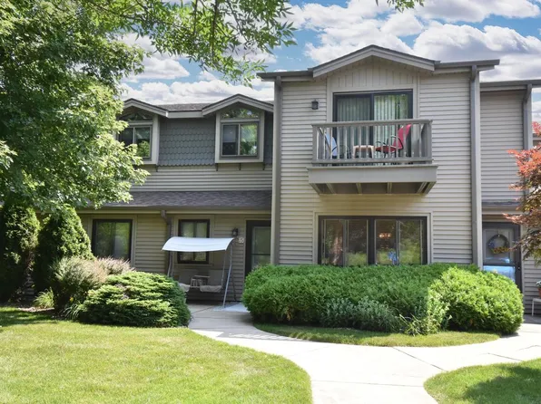 1020 Prairie DRIVE #15L, Mount Pleasant, WI 53406