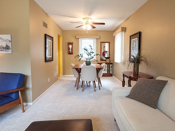 5th image of 2904 77th St