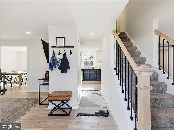 3rd image of 1537 Sadlers Wells Dr