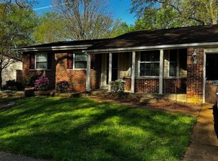 5655 Dantonaire Pl, Saint Louis, MO 63128