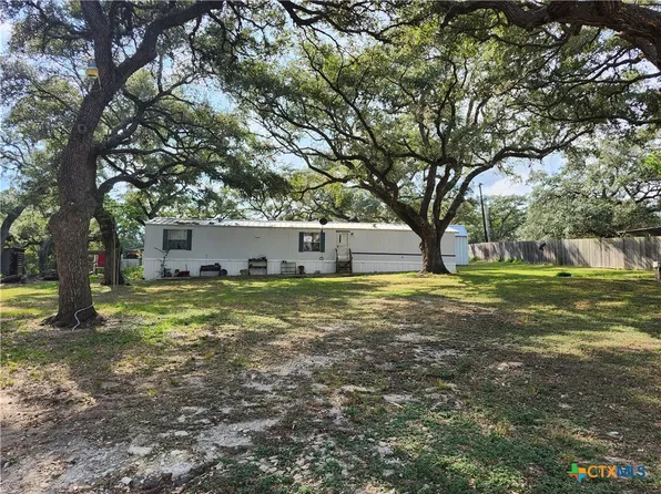 96 Reeves Ranch Rd, Victoria, TX 77905