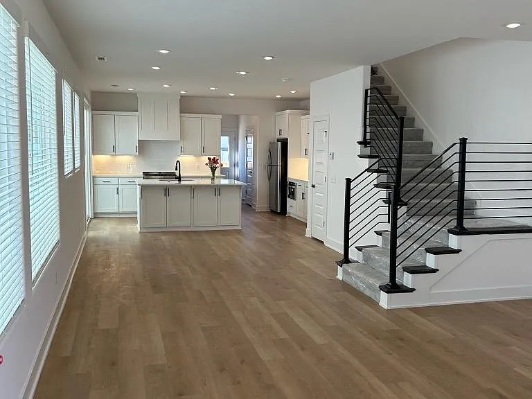 1441 E Huntsville Rd #1 — Photo 3