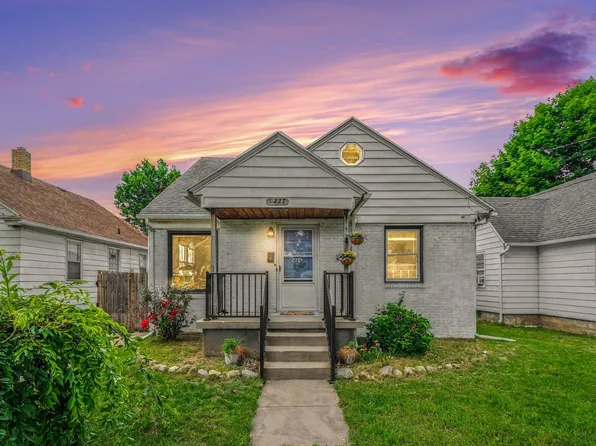 227 Leyden Ave SW, Grand Rapids, MI 49504