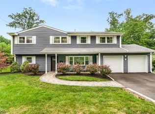 41 Holly Glen Ln, Berkeley Heights Twp., NJ 07922