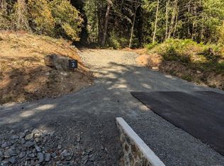 4592 Beckingham Rd, Metchosin, BC V9C 4E2