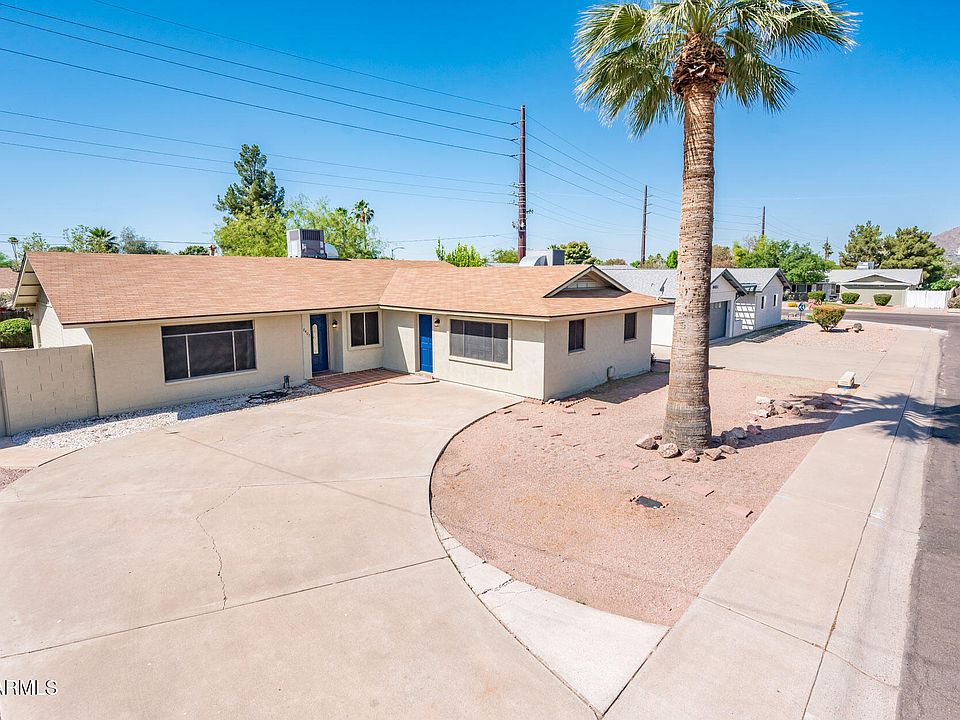 1st image of 8407 E Crestwood Way