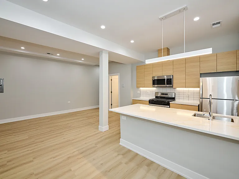 2868 W 21st Pl #B — Photo 3