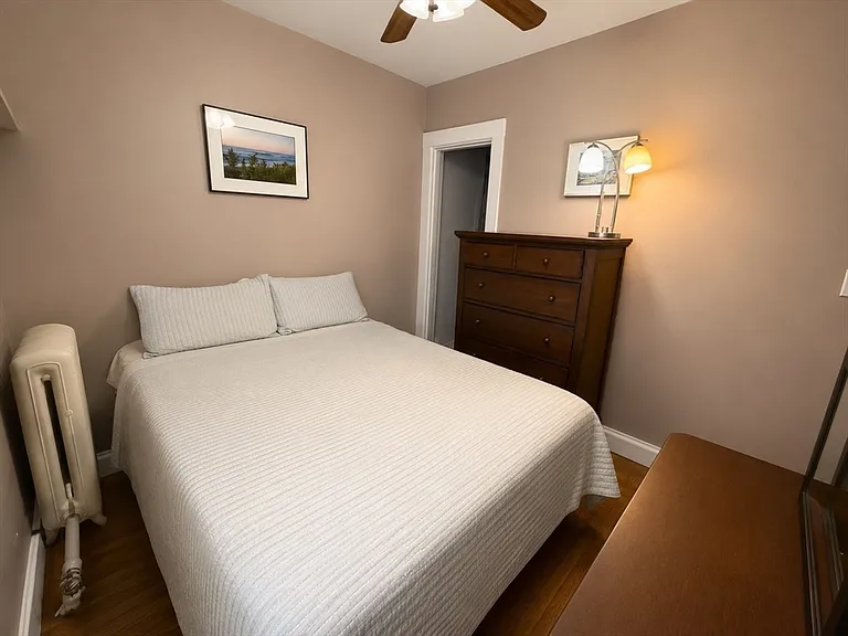344 E 8th St #3 — Photo 6