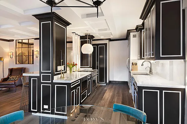 Sold by Town Residential | media 29