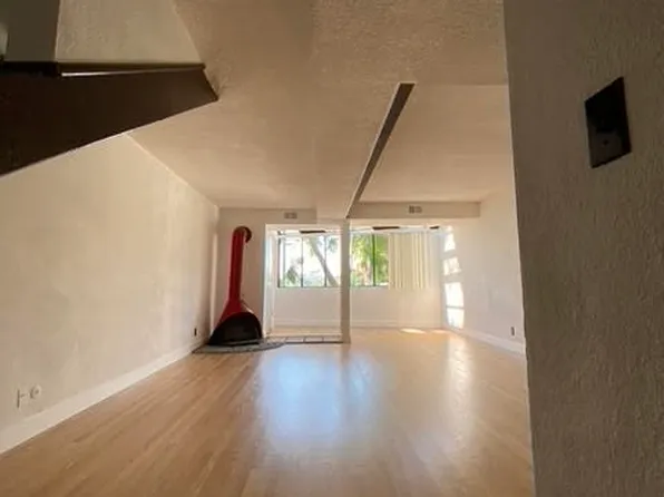 3744 Landa St #9, Los Angeles, CA 90026
