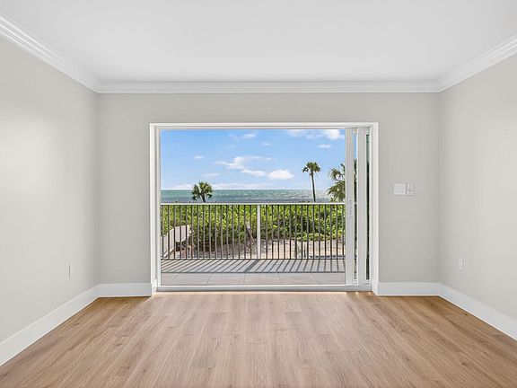 3rd image of 2311 W Gulf Dr Unit 13