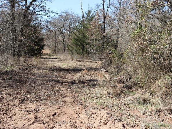 4835 Odom Dr, Duncan, OK 73533