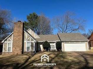 6764 Henredon Dr, Memphis, TN 38141