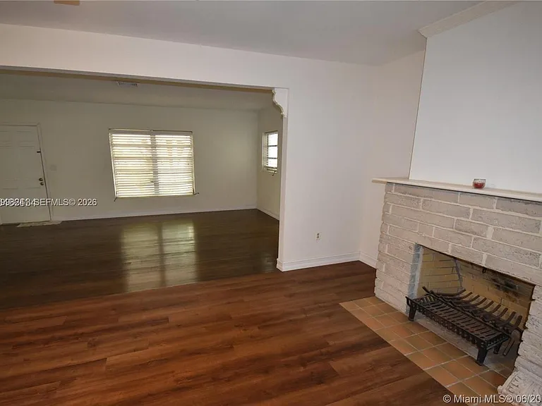 800 Andalusia Ave — Photo 7
