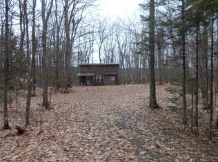 106 Red Oak Dr, Skowhegan, ME 04976