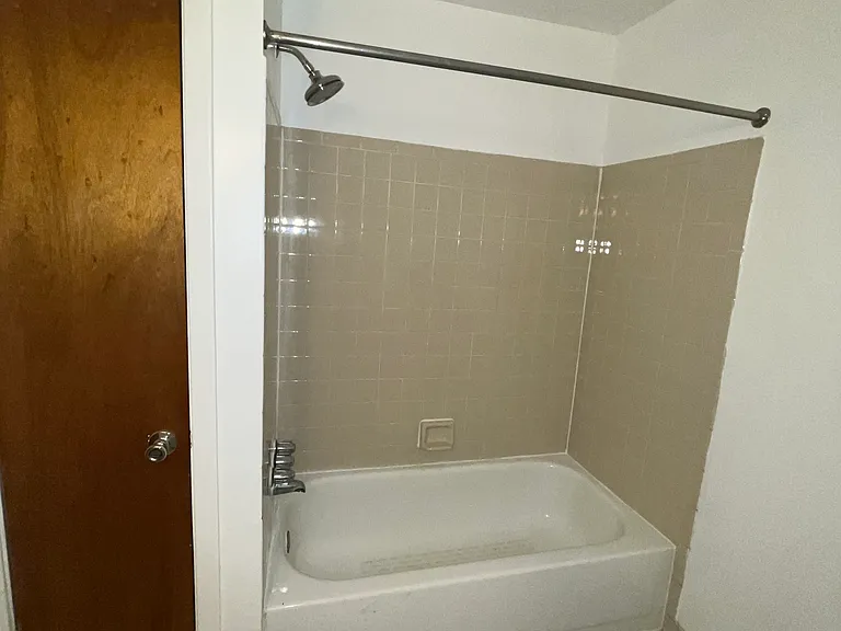 169 Parker Ave #B — Photo 11