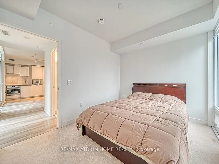 238 Simcoe St #2003 — Photo 15